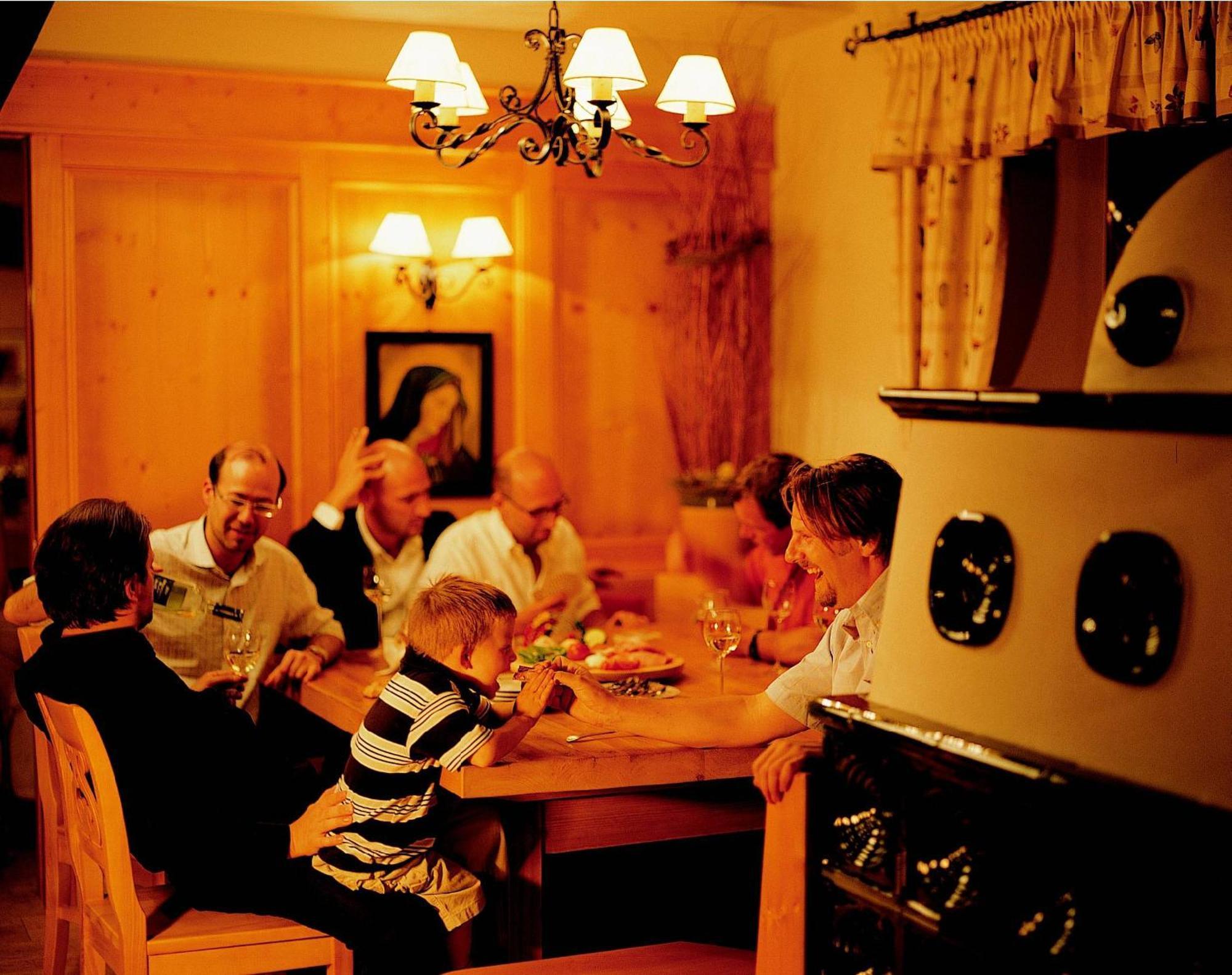 Отель Schreiners Berghof Хартберг Экстерьер фото